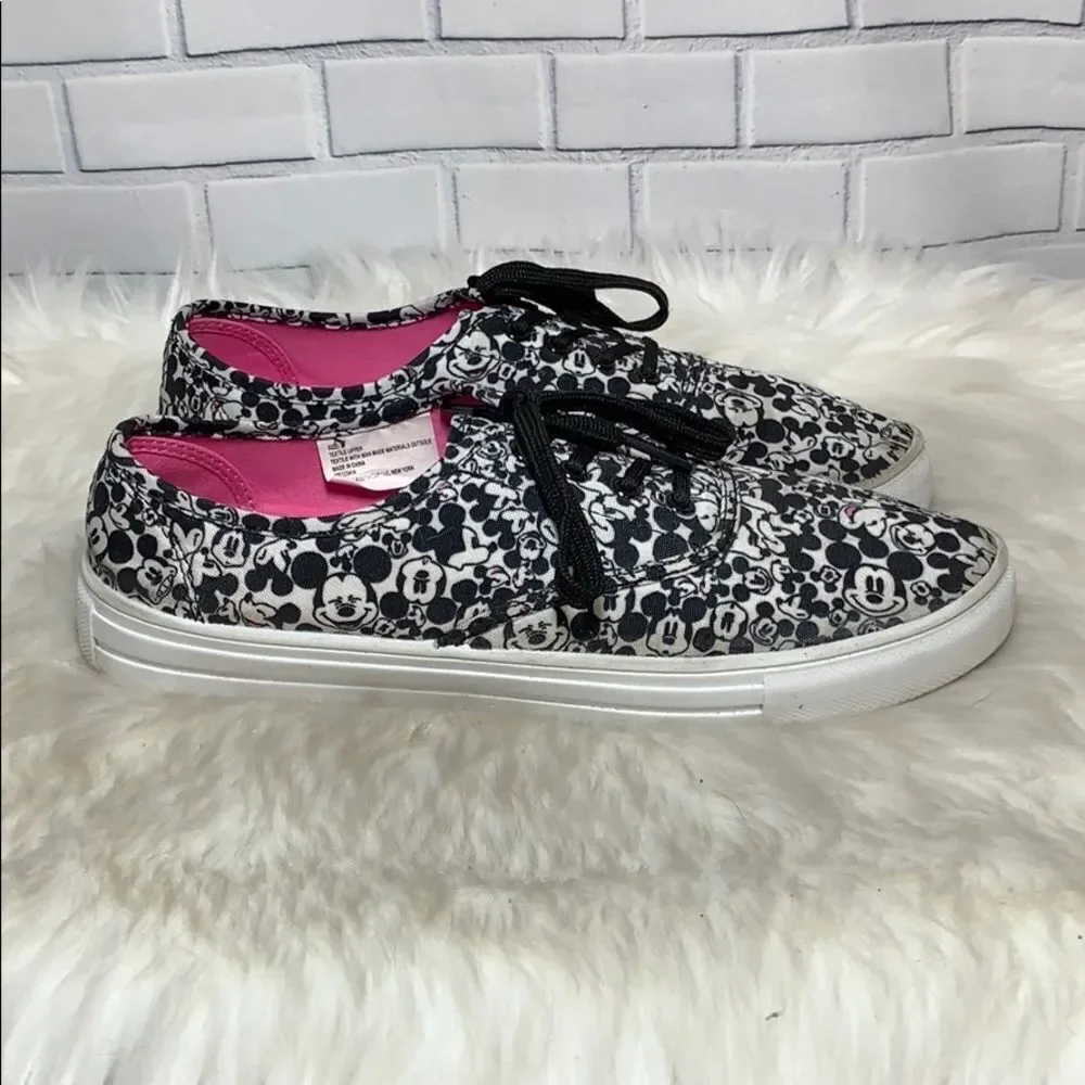 Disney Mickey Mouse‎ Black/White Sneakers Sz 8